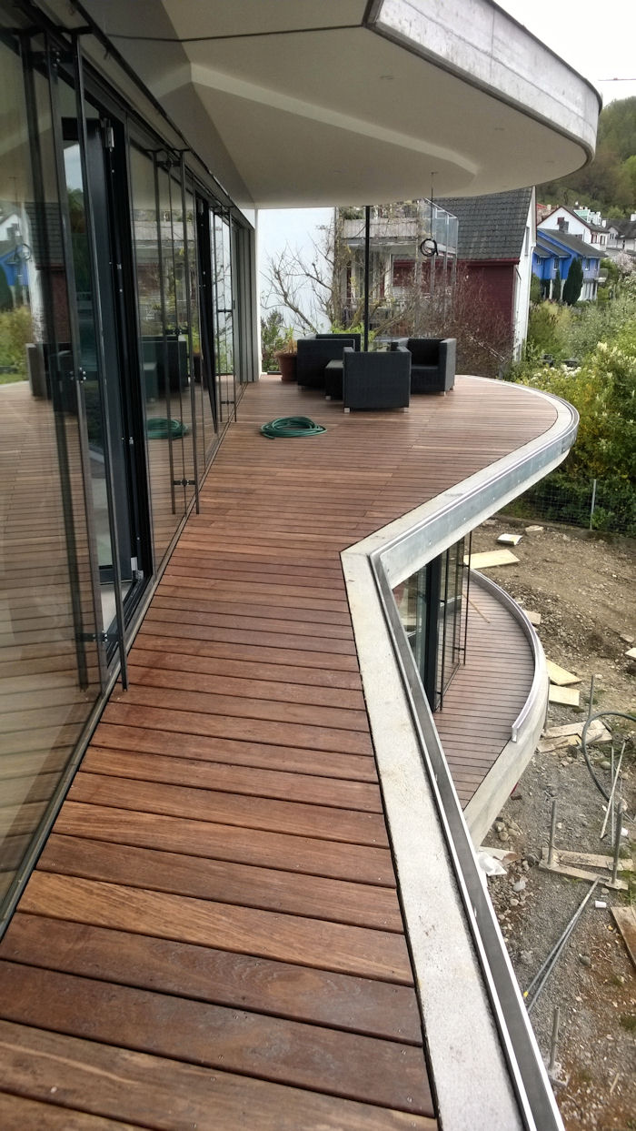 Bodenbeläge für den Aussenbereich - Eberhart Schreinerei, 8463 Benken